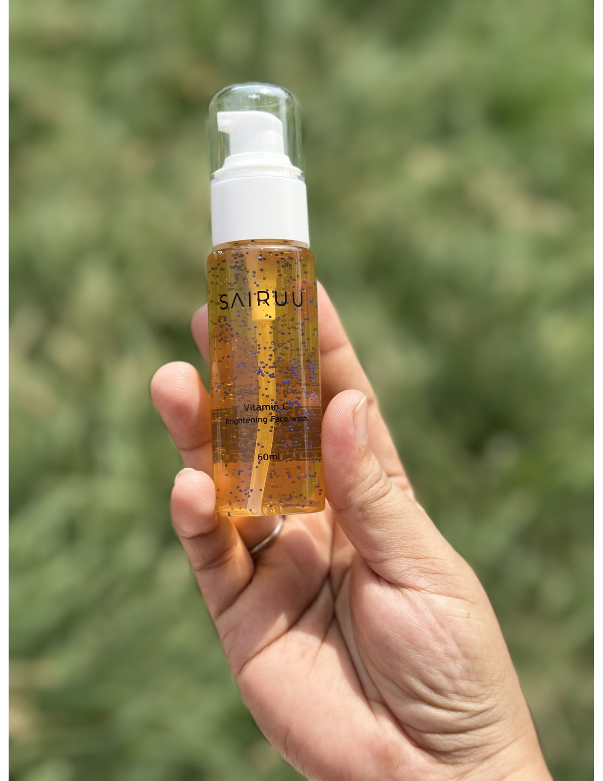 SAIRUU Vitamin C Brightening Face Wash